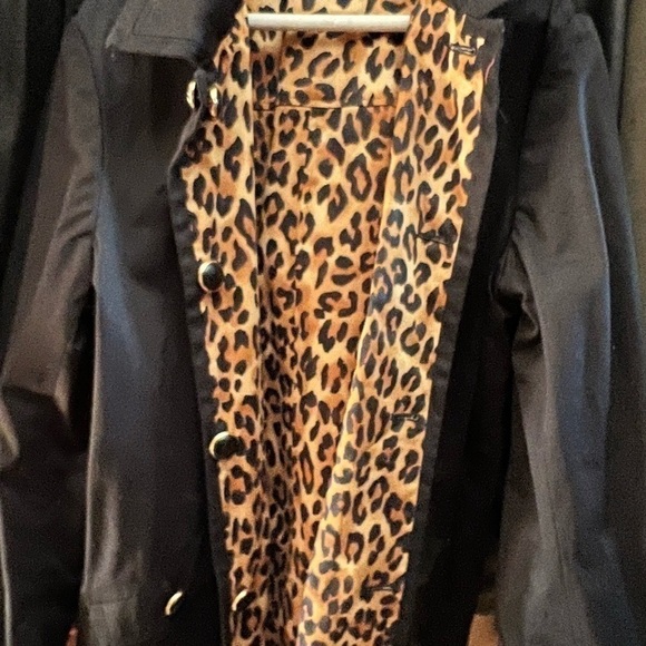 Jackets & Blazers - Reversible leopard print/black. Length to knee